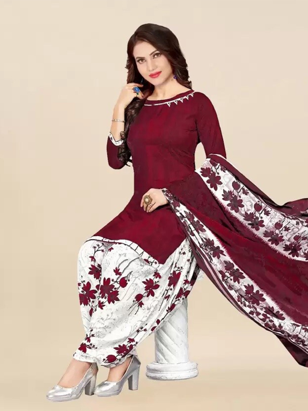 

MAGMINA Floral Printed Unstitched Dress Material, Red