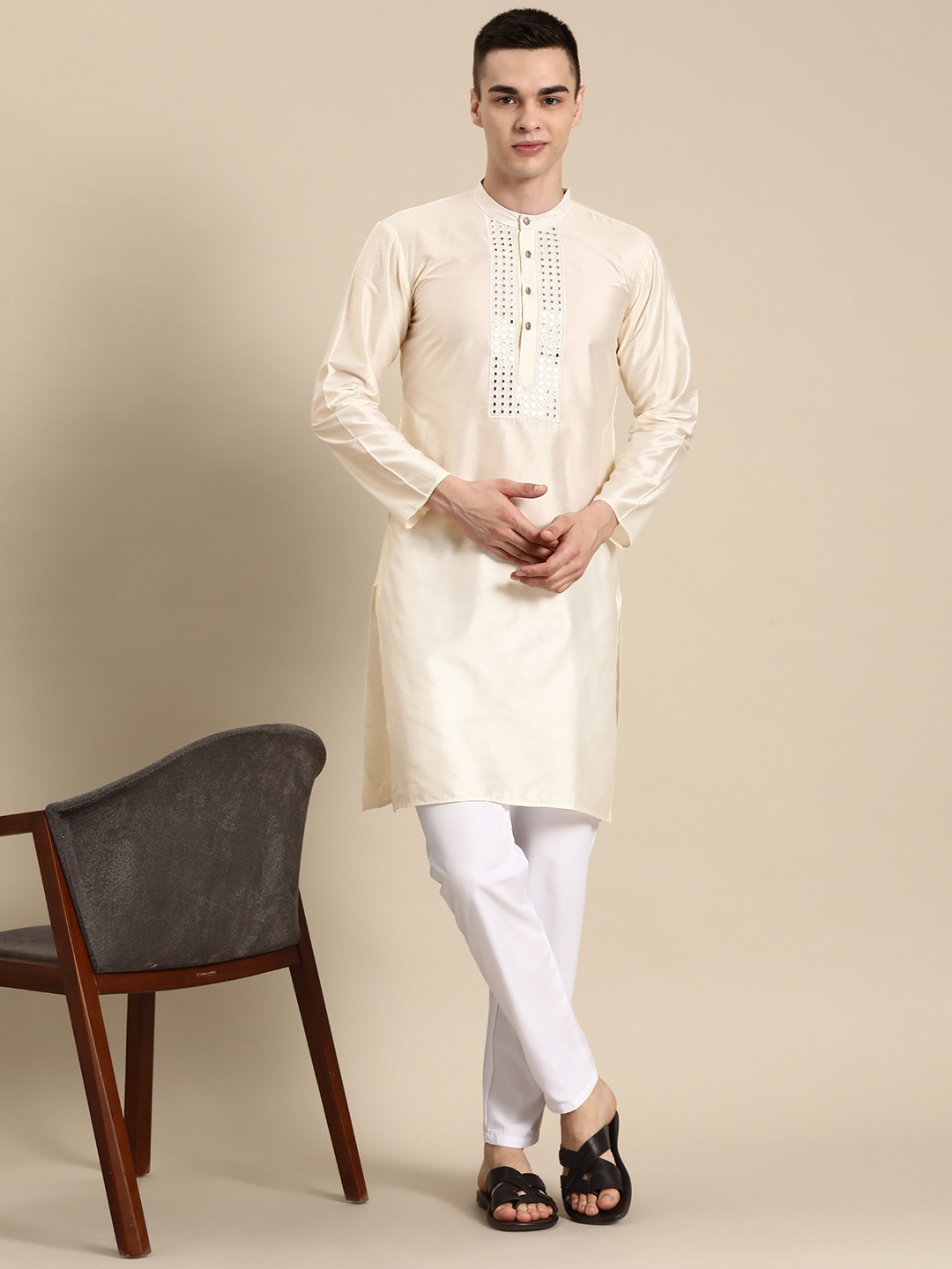 

Anouk Men Yoke Design Regular Mirror Work Kurta with Pyjamas, Off white