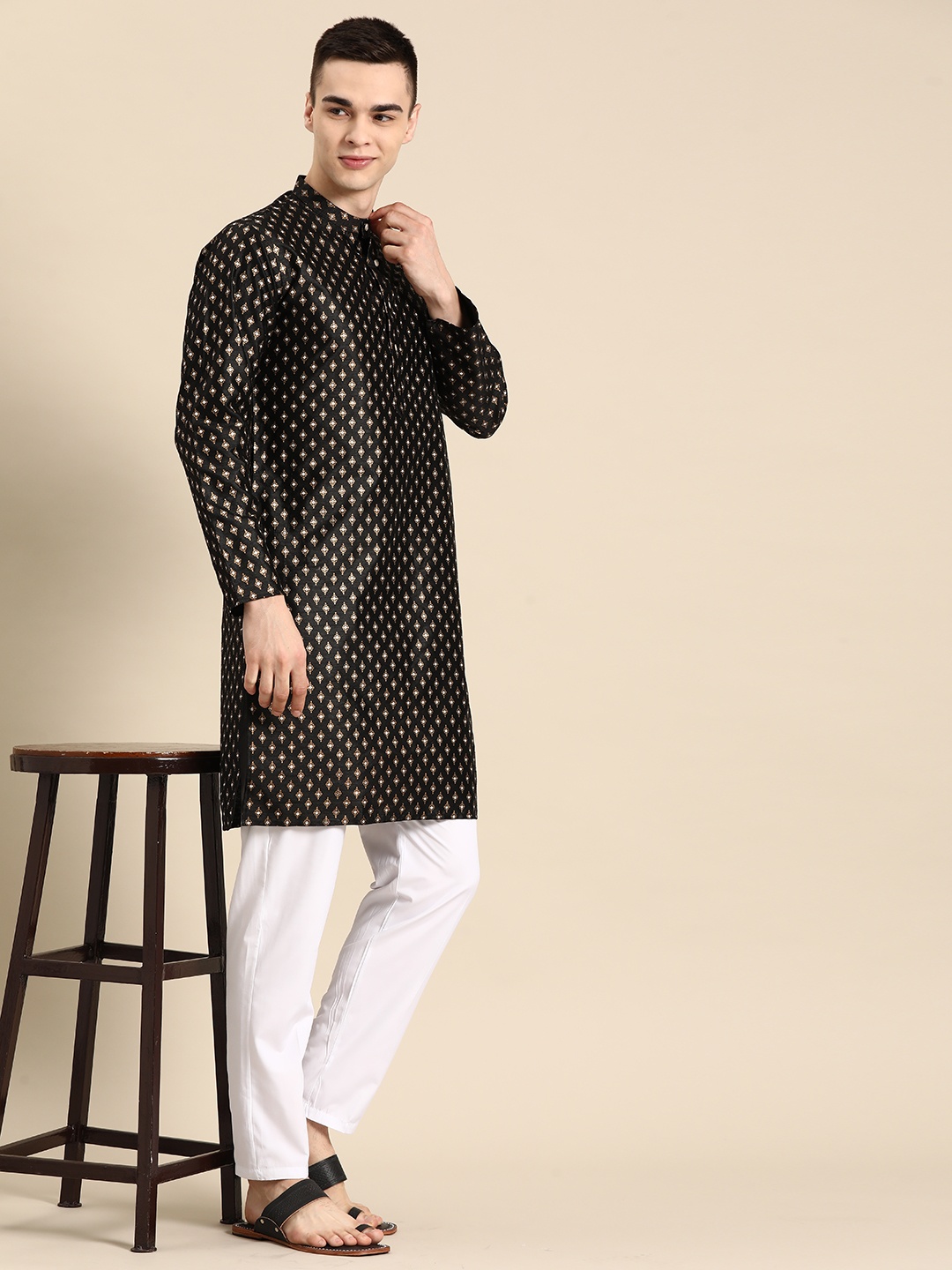 

Anouk Men Ethnic Motifs Printed Regular Kurta with Pyjamas, Black