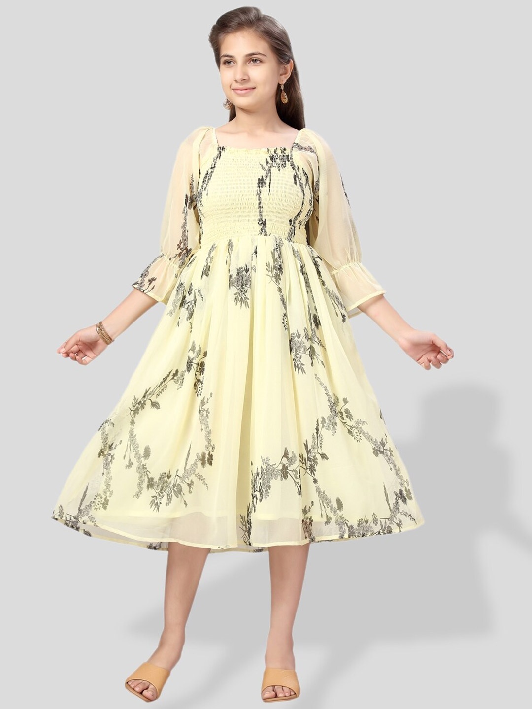 

BAESD Girls Floral Printed Smocked Puff Sleeve Georgette Fit & Flare Midi Dress, Yellow