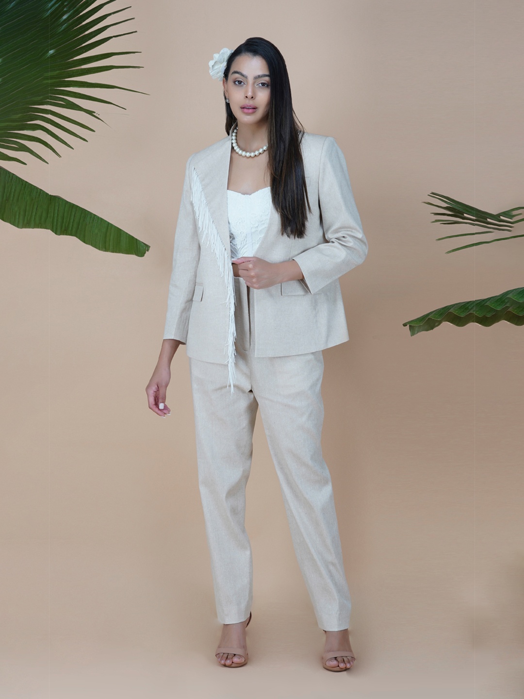 

KOVET Women Relaxed Mid Rise Plain Cotton Trousers, Beige
