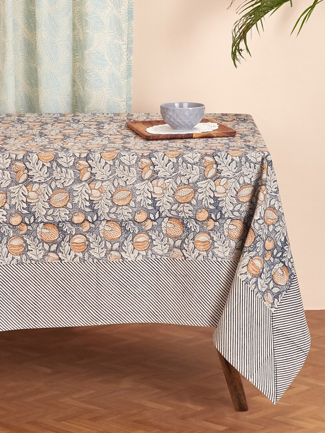 

Fabindia Grey Printed 8 Seater Anaarbagh Cotton Table Cover