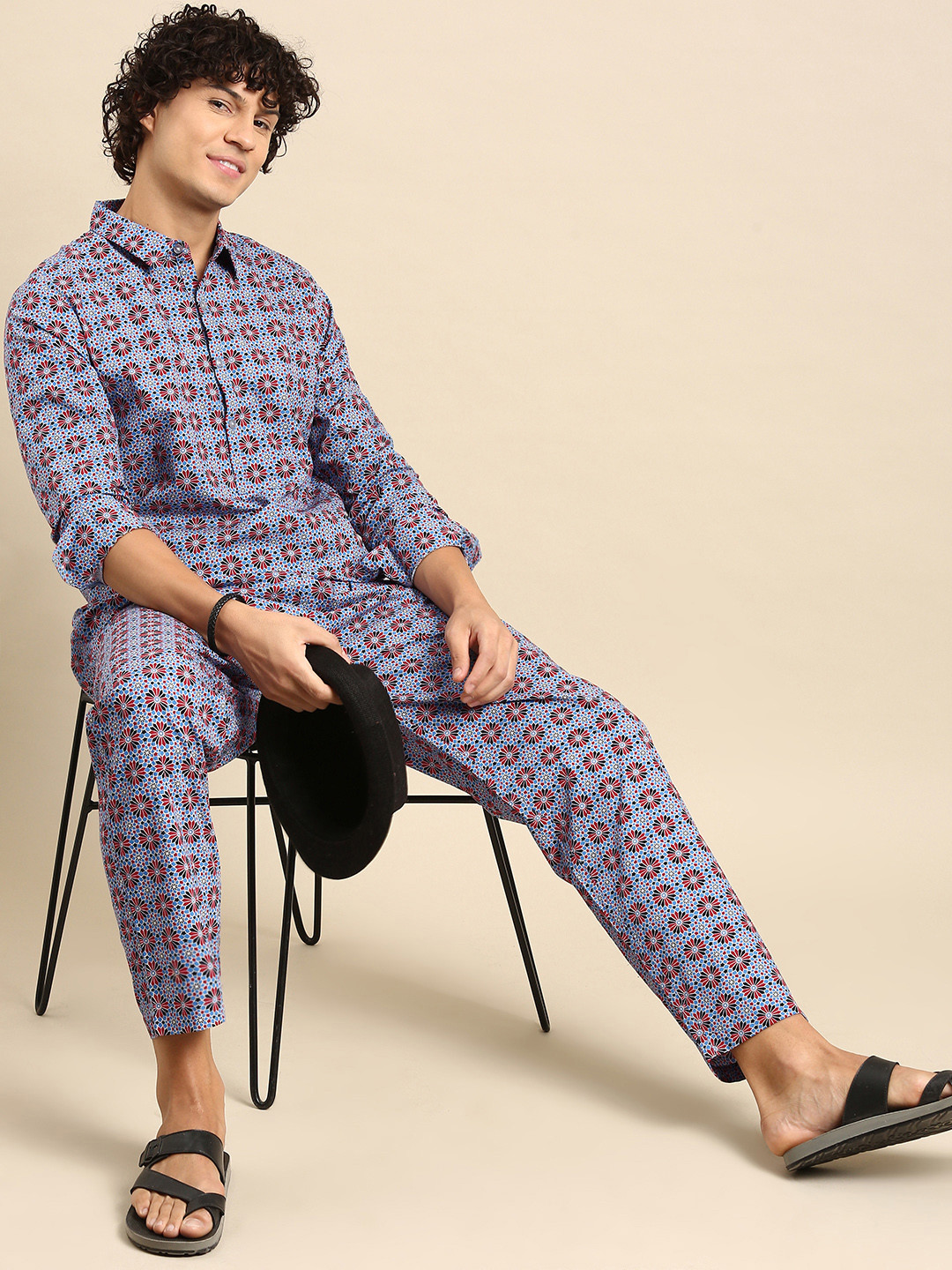 

Sangria Men Pure Cotton Printed Co-Ords, Blue