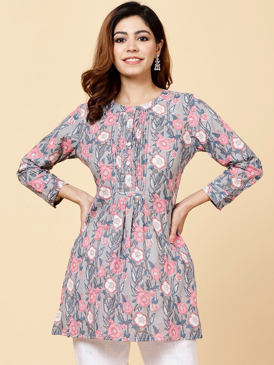 

Meena Bazaar Floral Printed Pure Cotton Kurti, Grey