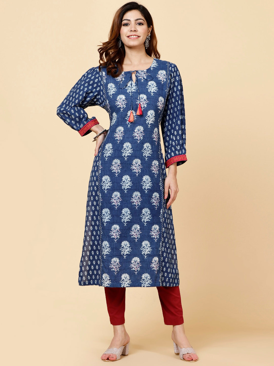 

Meena Bazaar Ethnic Motifs Printed Sequins Pure Cotton Kurta, Blue