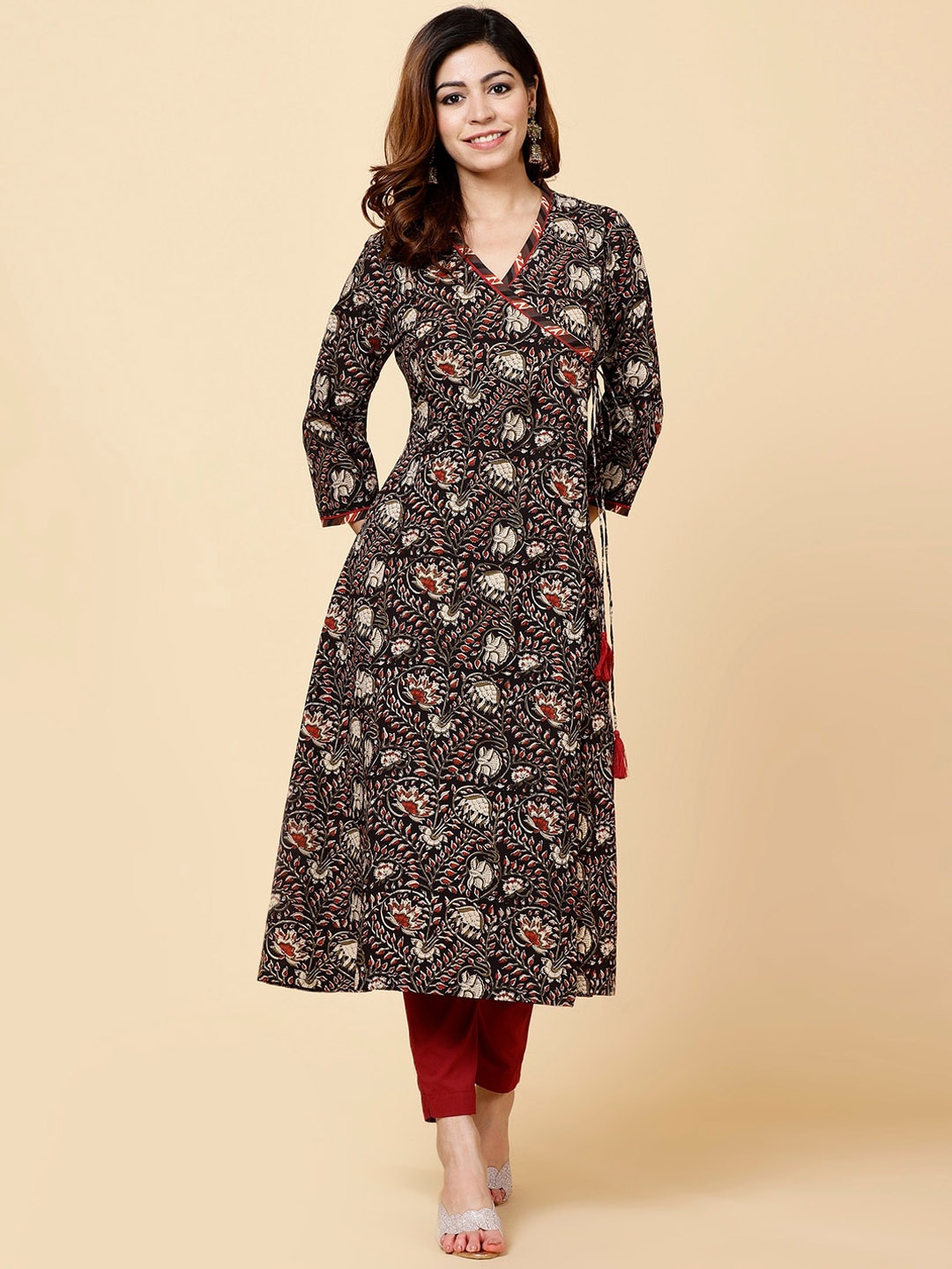 

Meena Bazaar Ethinic Motifs Printed Cotton Anarkali Angrakha Kurta, Black