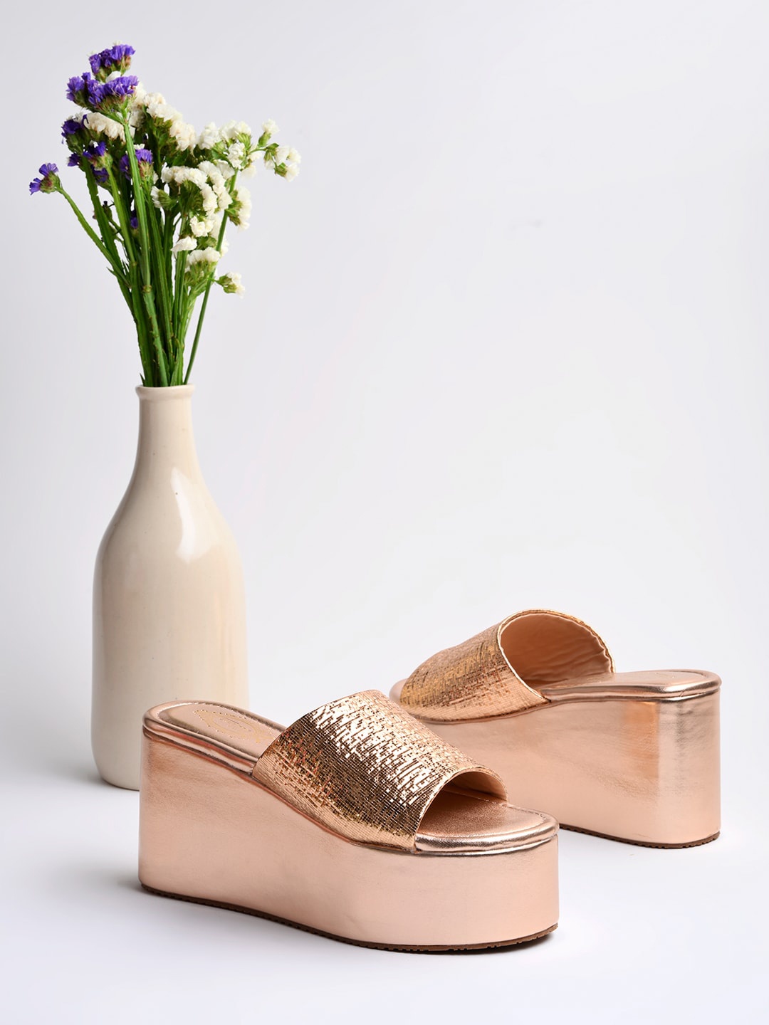 

Shoetopia Shimmery Flatform Heel Mules, Rose gold