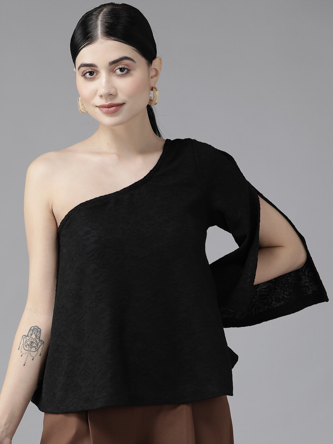 

BAESD One Shoulder Slit Sleeves Georgette Top, Black