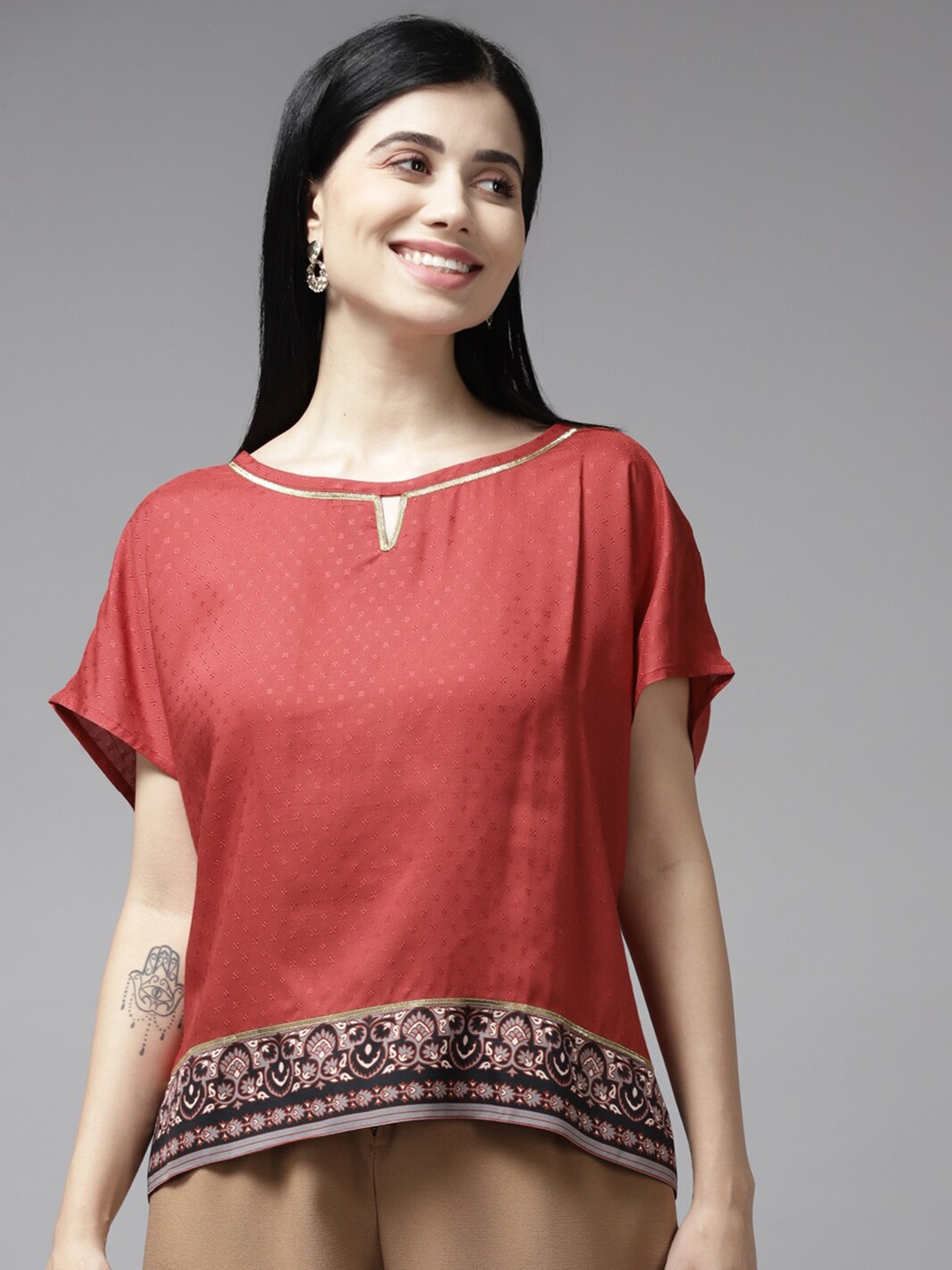 

BAESD Ethnic Motifs Printed Regular Top, Red