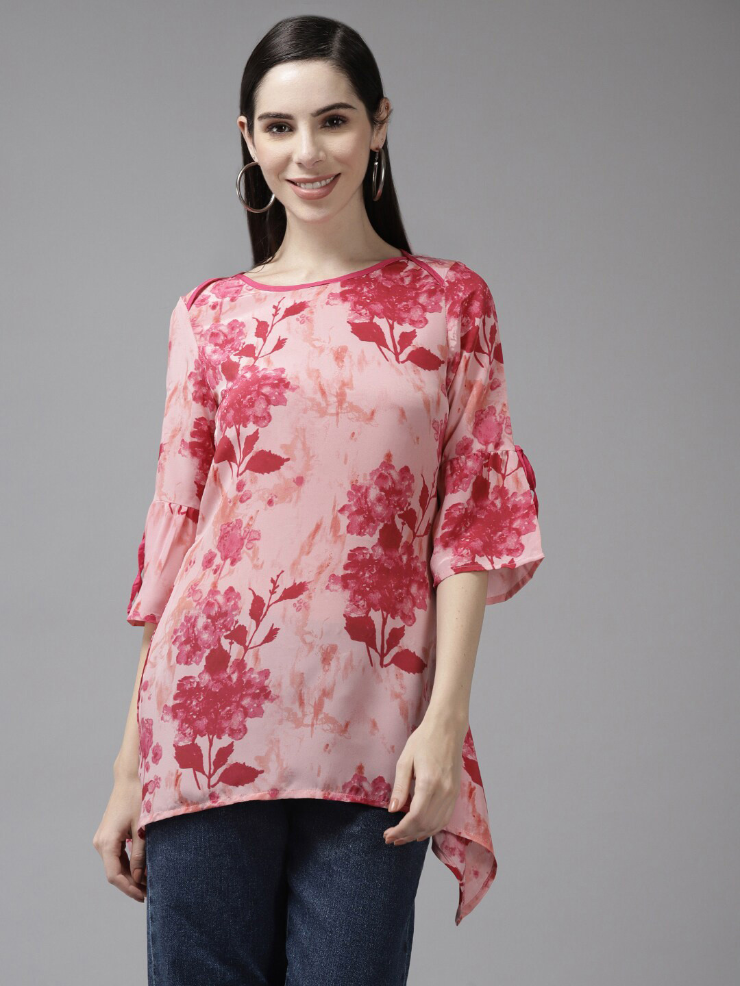 

BAESD Floral Printed Bell Sleeves Asymmetrical Top, Pink