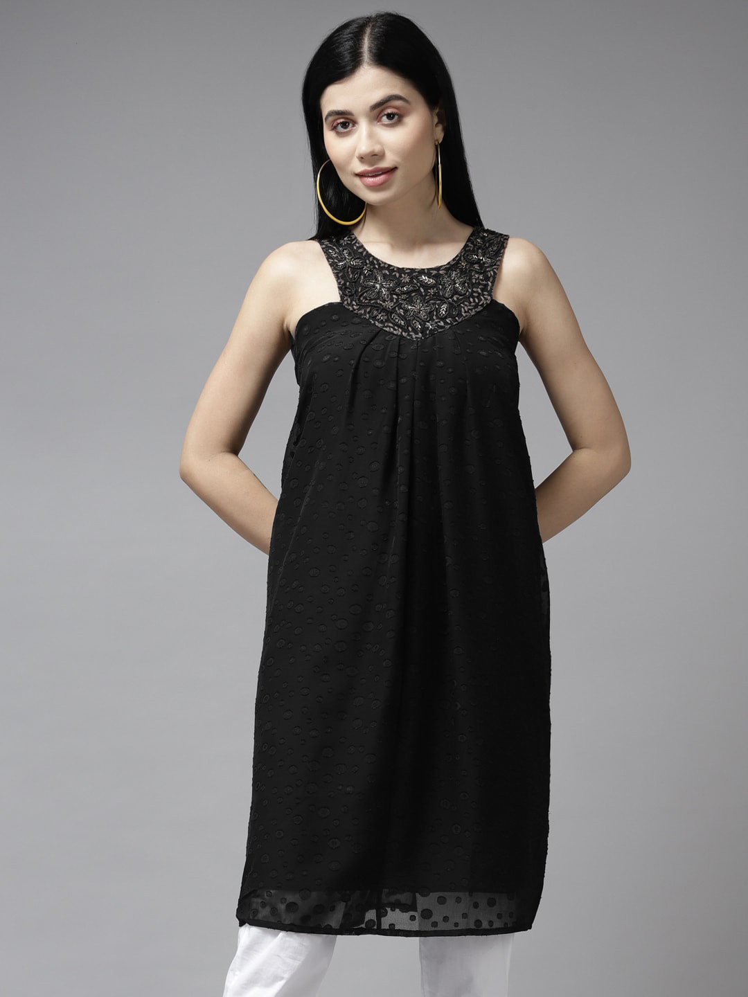 

BAESD Black Georgette Longline Top