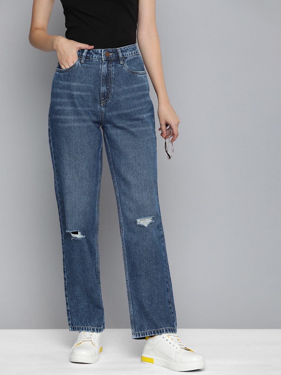 

Mast & Harbour Women High-Rise Slash Knee Light Fade Jeans, Blue