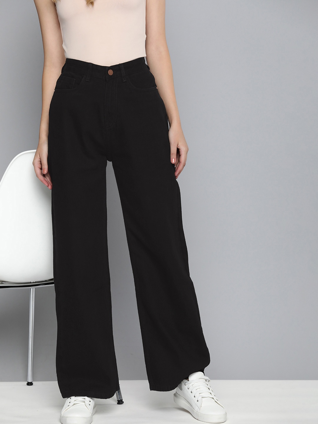 

Mast & Harbour Women Relaxed Fit High-Rise Jeans, Black