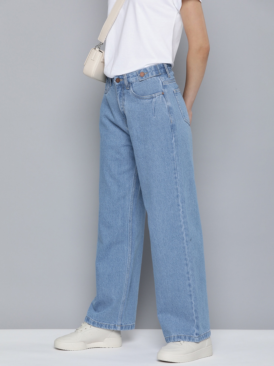 

Mast & Harbour Women Relaxed Fit High-Rise Jeans, Blue