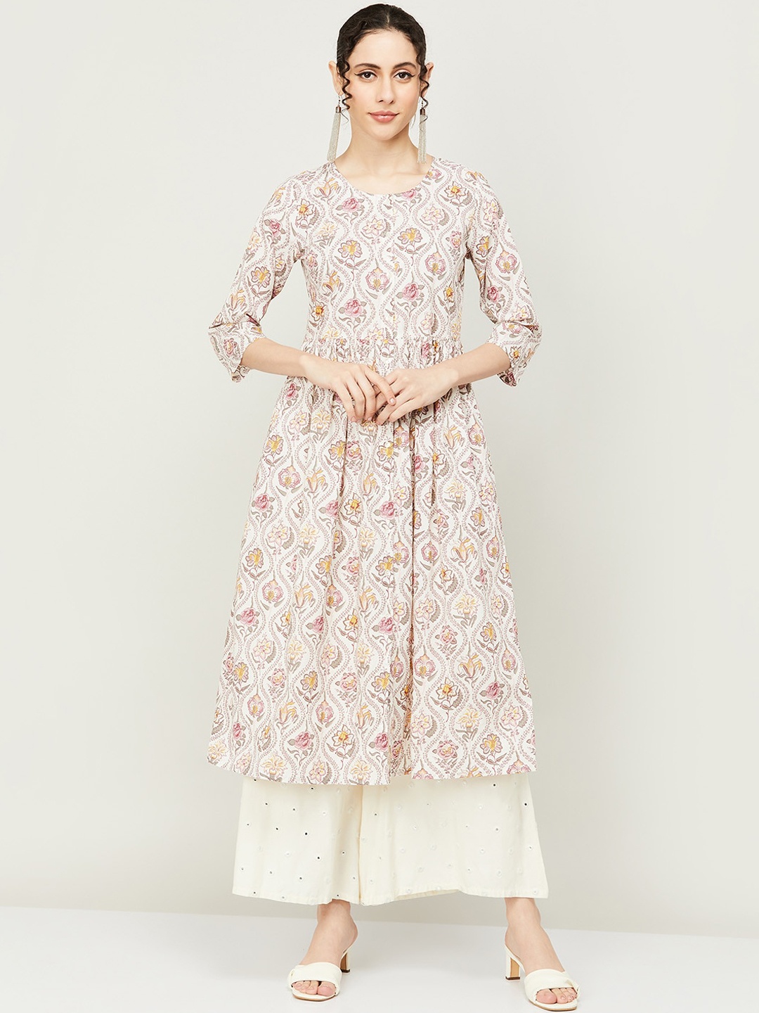 

Melange by Lifestyle Floral Printed Kurta, Off white