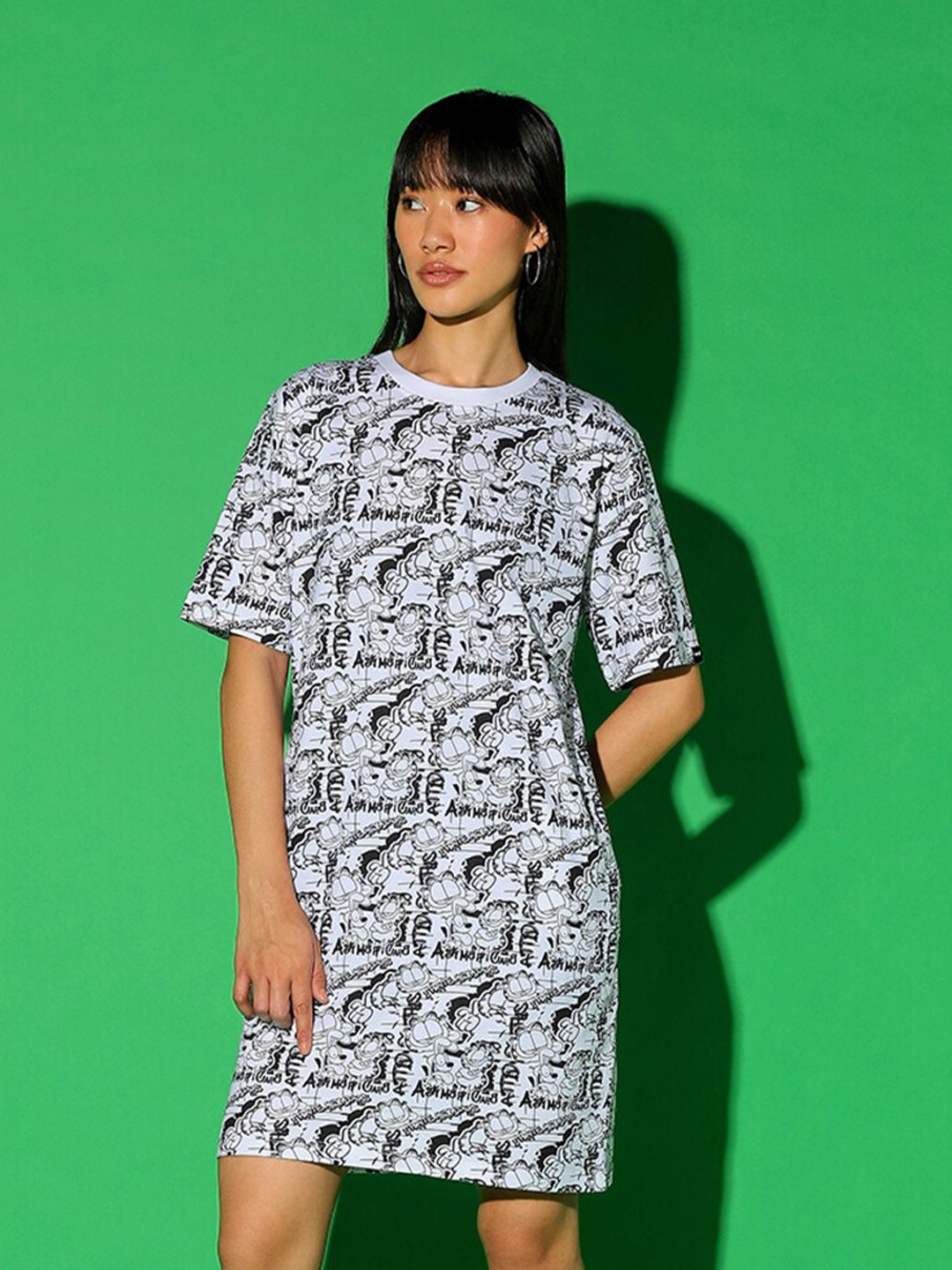 

Bewakoof x OFFICIAL GARFIELD MERCHANDISE Women All Over Printed Oversized Dress, White