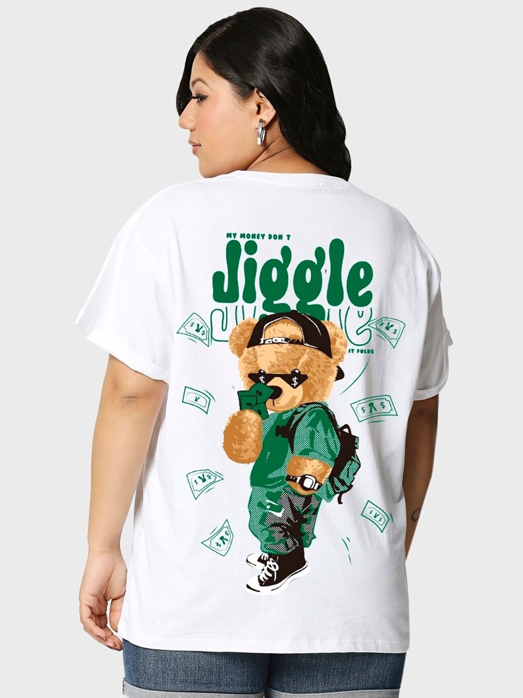 

Bewakoof Plus Money Don't Jiggle Graphic Printed Boyfriend T-shirt, White
