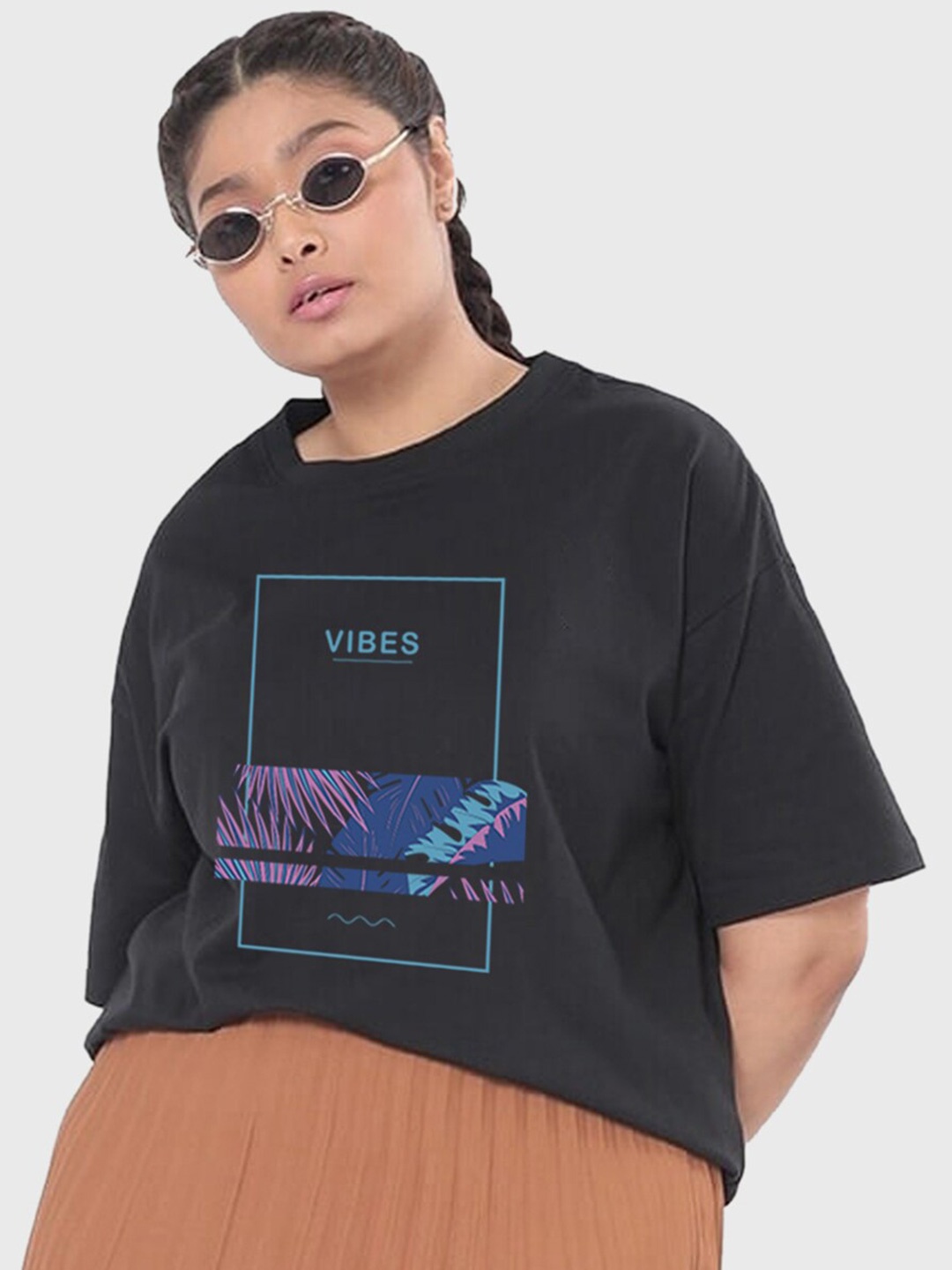 

Bewakoof Women Vibes Graphic Printed Oversized Plus Size T-shirt, Black
