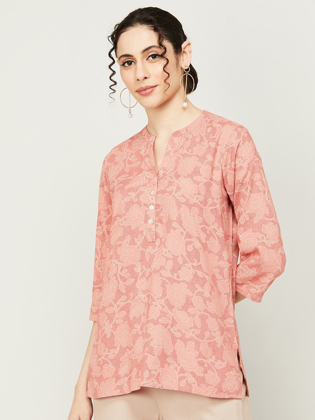 

Melange by Lifestyle Ethnic Motifs Printed Kurti, Peach