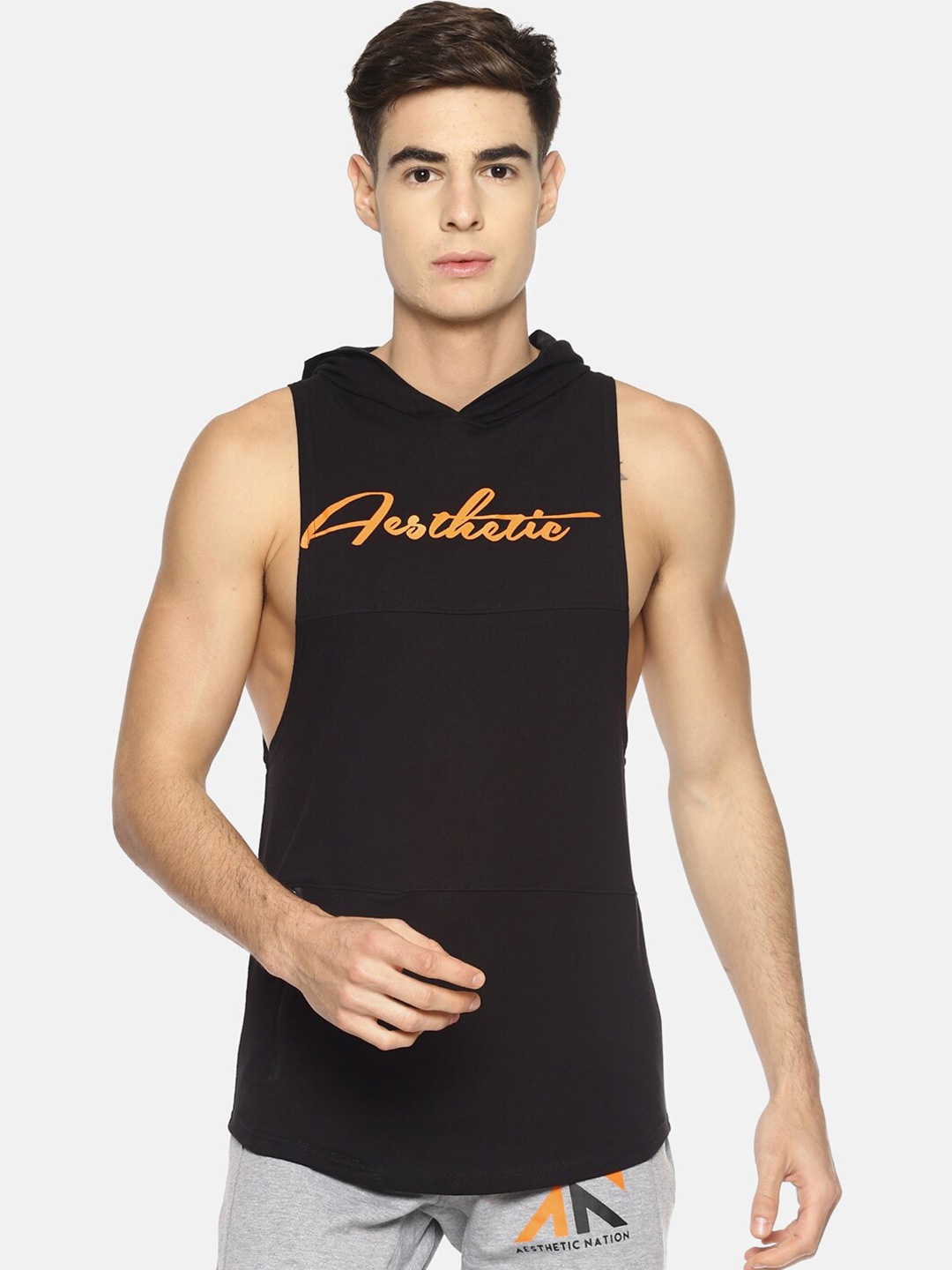 

AESTHETIC NATION Hooded Sleeveless Cotton Training Or Gym T-shirt, Black