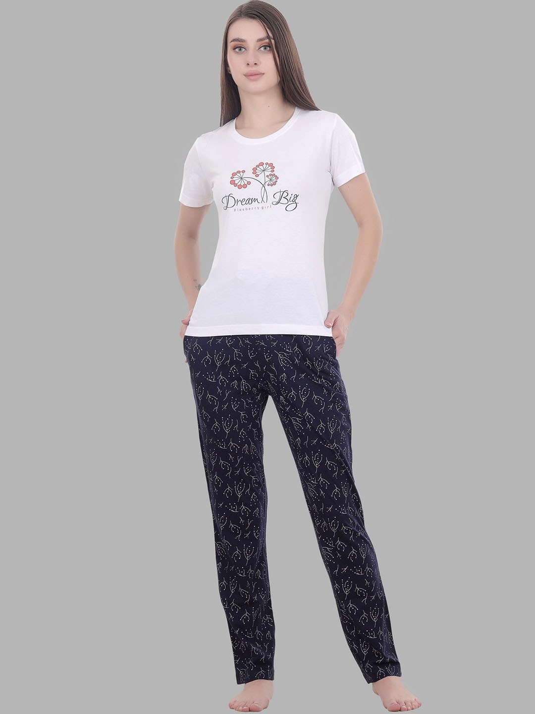 

FLOSBERRY Typography Print Night Suit, White