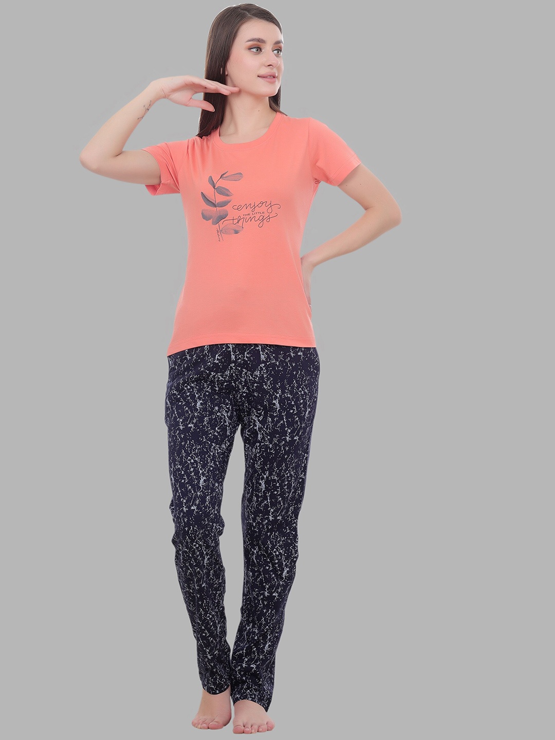 

FLOSBERRY Typography Print Night Suit, Peach