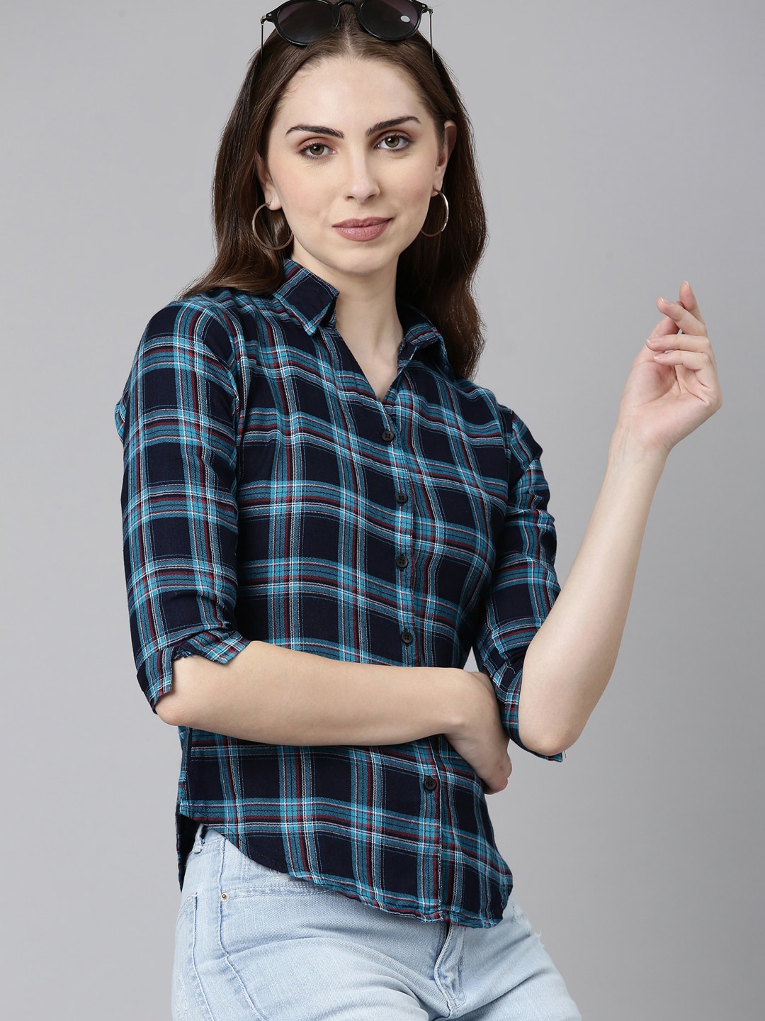 

SHOWOFF Comfort Slim Fit Tartan Checks Twill Cotton Casual Shirt, Navy blue