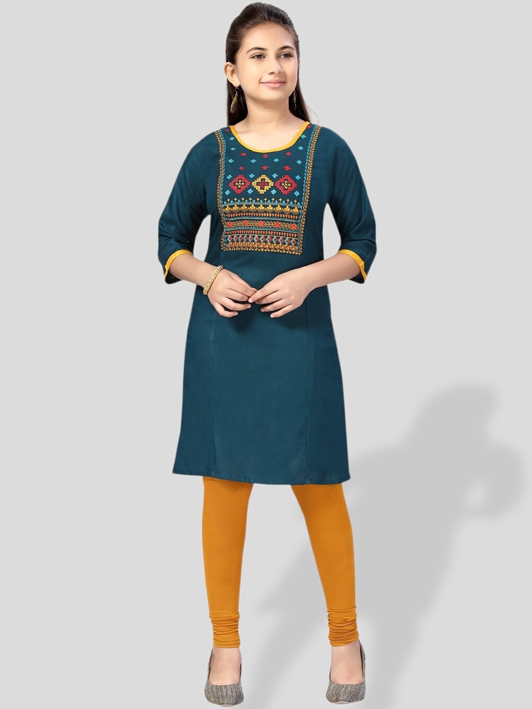 

BAESD Girls Ethnic Motifs Yoke Design Thread Work Cotton Kurta, Teal