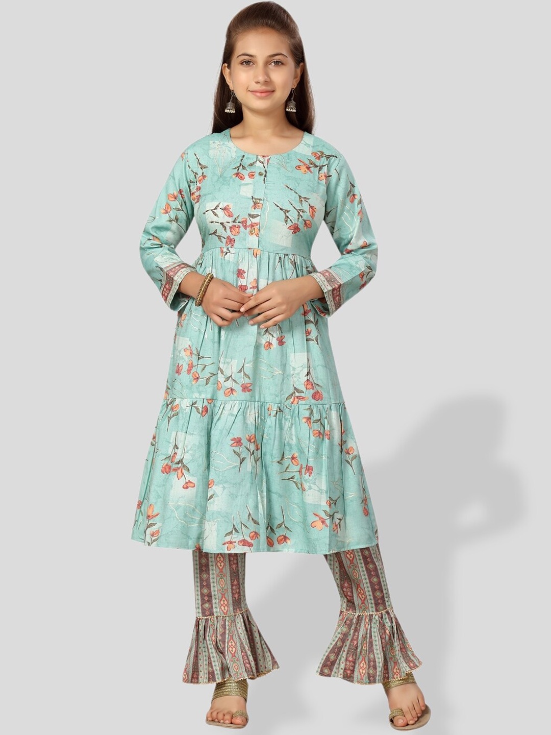 

BAESD Ethnic Motifs Printed Pure Cotton Kurta with Trousers, Green
