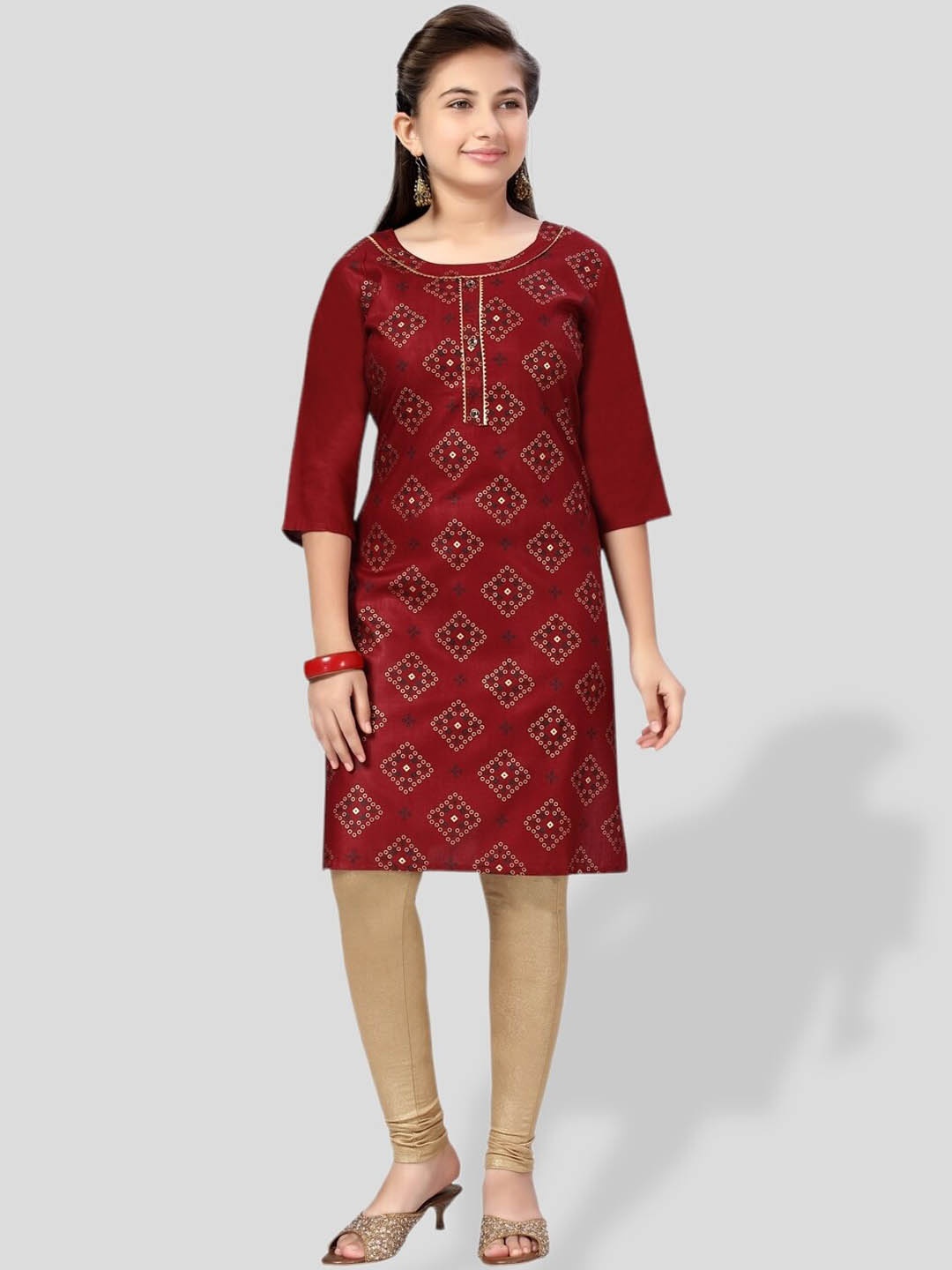 

BAESD Girls Ethnic Motifs Printed Gotta Patti Straight Cotton Kurta, Maroon