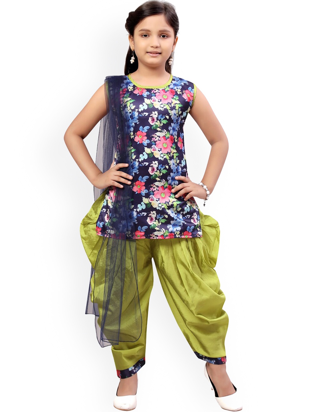 

BAESD Girls Floral Printed Kurti with Patiala & With Dupatta, Navy blue