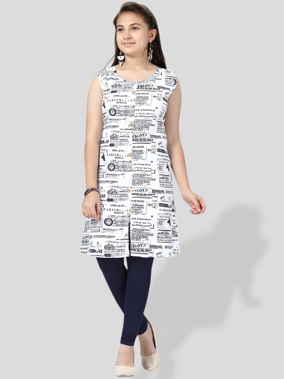 

BAESD Girls Typography Printed Sleeveless Cotton A-Line Kurta, White