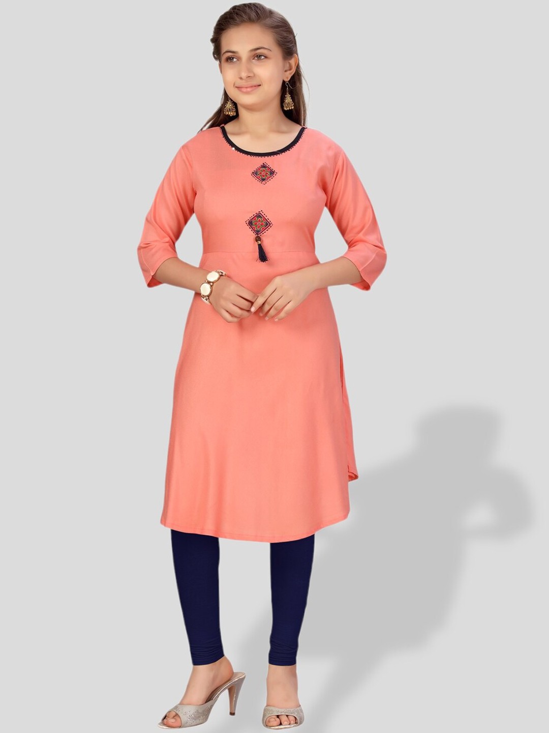 

BAESD Girls Ethnic Motifs Embroidered Straight Cotton Kurta, Peach