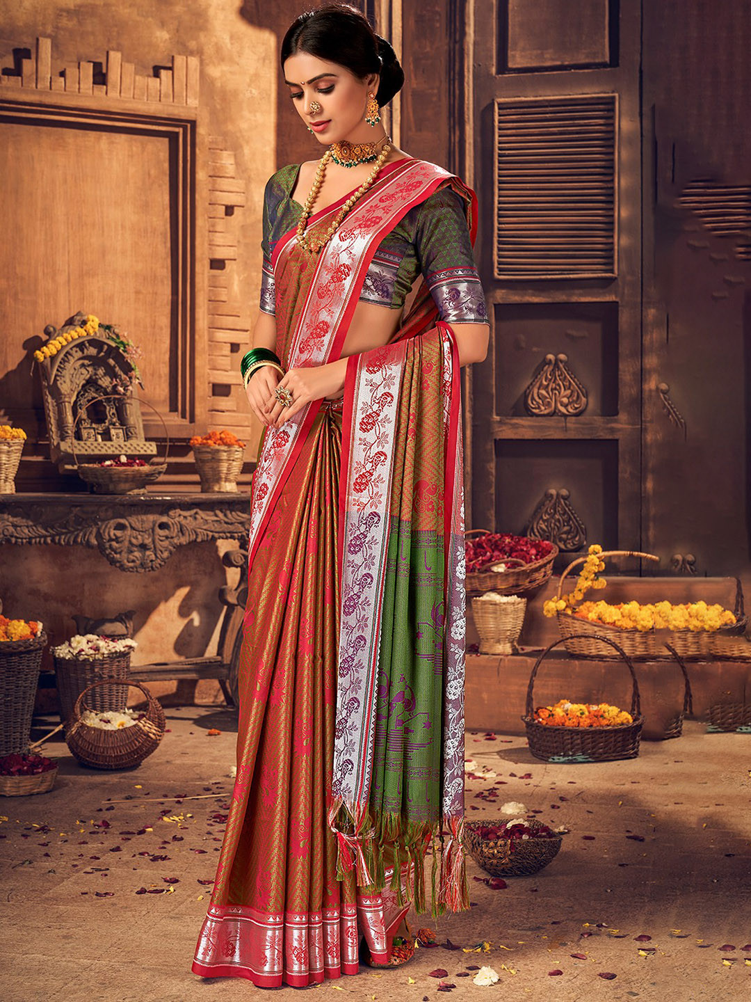 

KARAGIRI Ethnic Motifs Woven Design Zari Saree, Brown