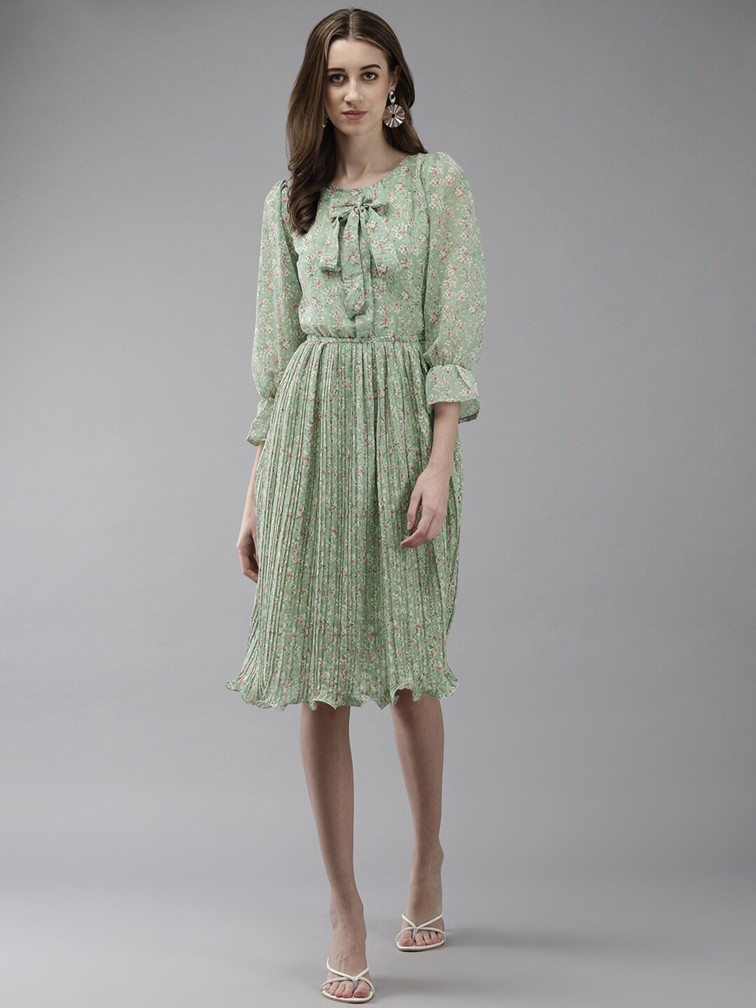 

BAESD Floral Printed Bell Sleeve Accordion Pleated Georgette Fit & Flare Dress, Green