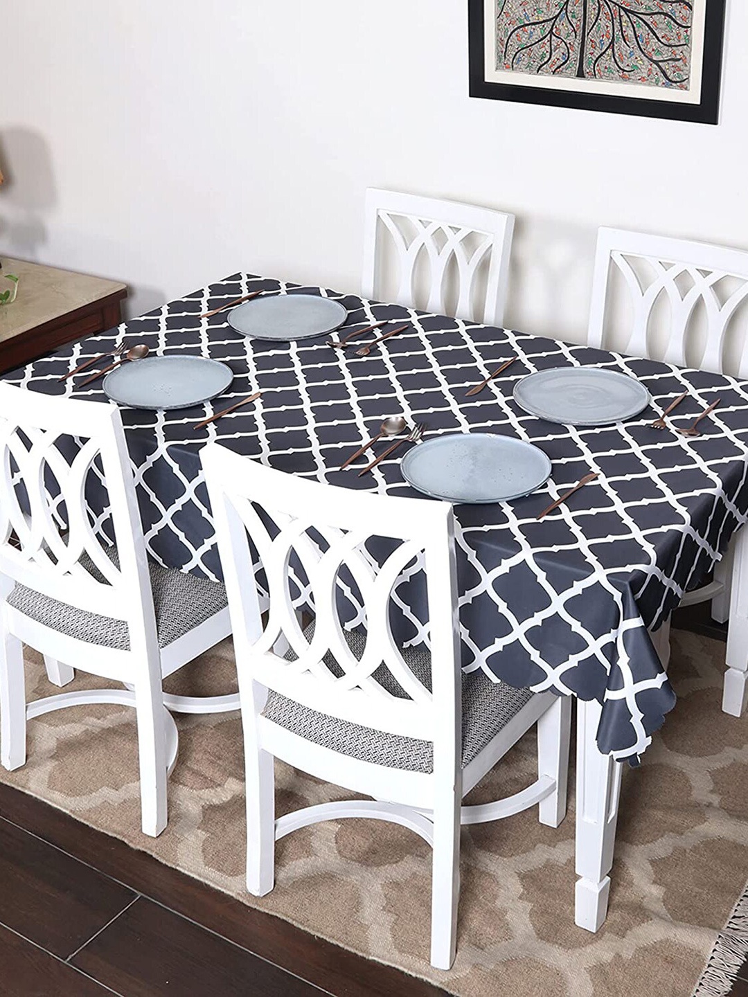 

HOUSE OF QUIRK Grey & White Printed Cotton Linen 4 Seater Table Cloth