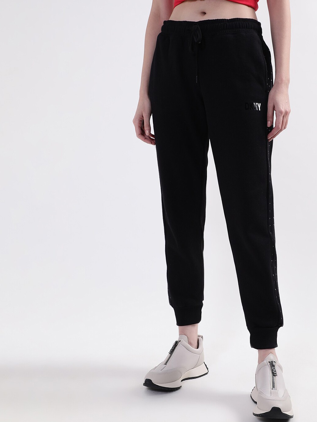 

DKNY Women Cotton Mid-Rise Joggers, Black