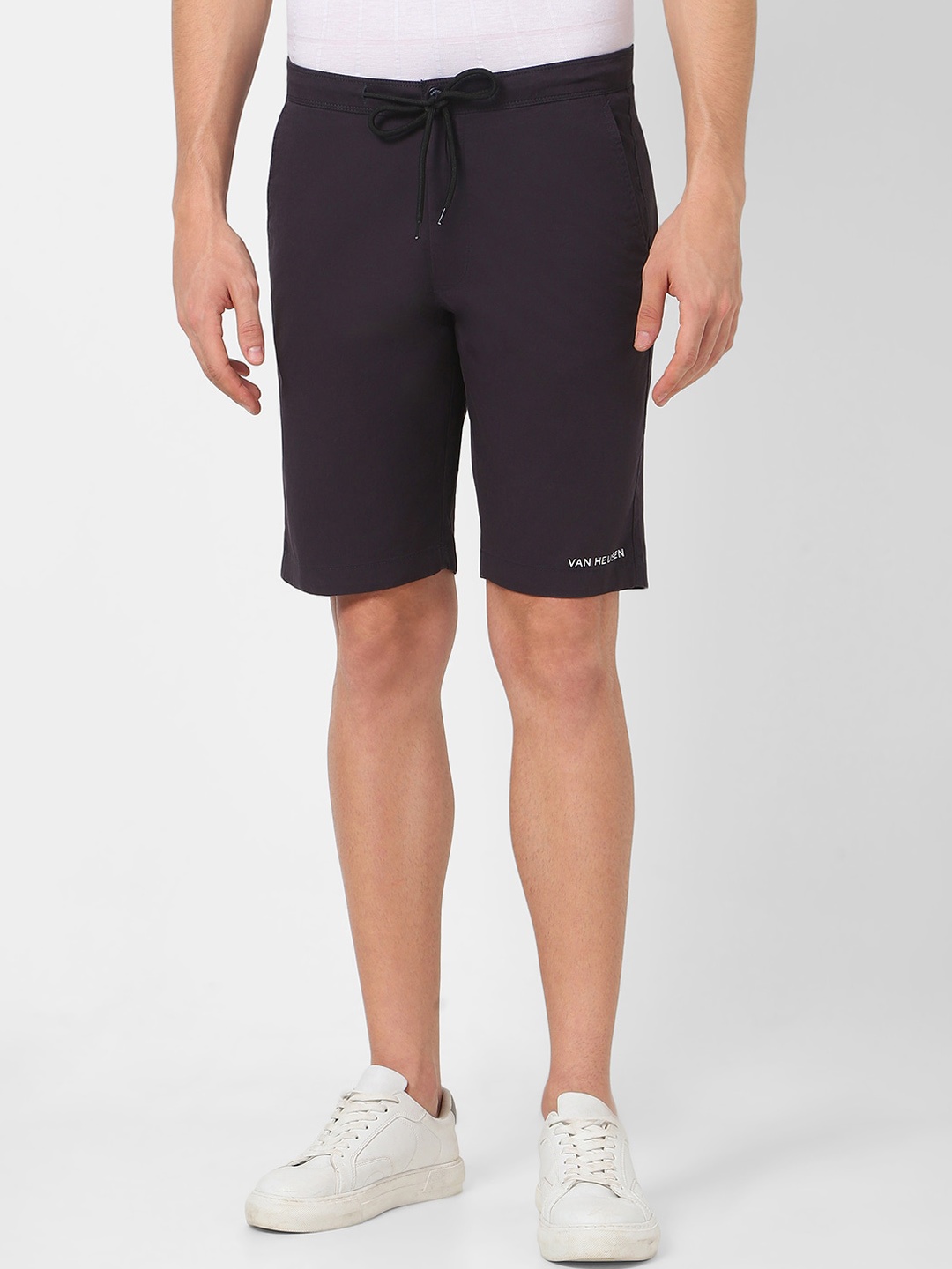 

Van Heusen Men Mid-Rise Casual Shorts, Black