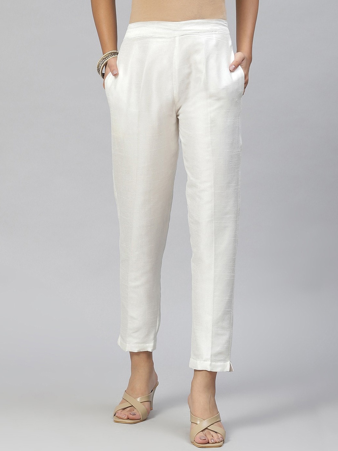 

RIVI Women Mid-Rise Easy Wash Pure Cotton Trousers, Off white