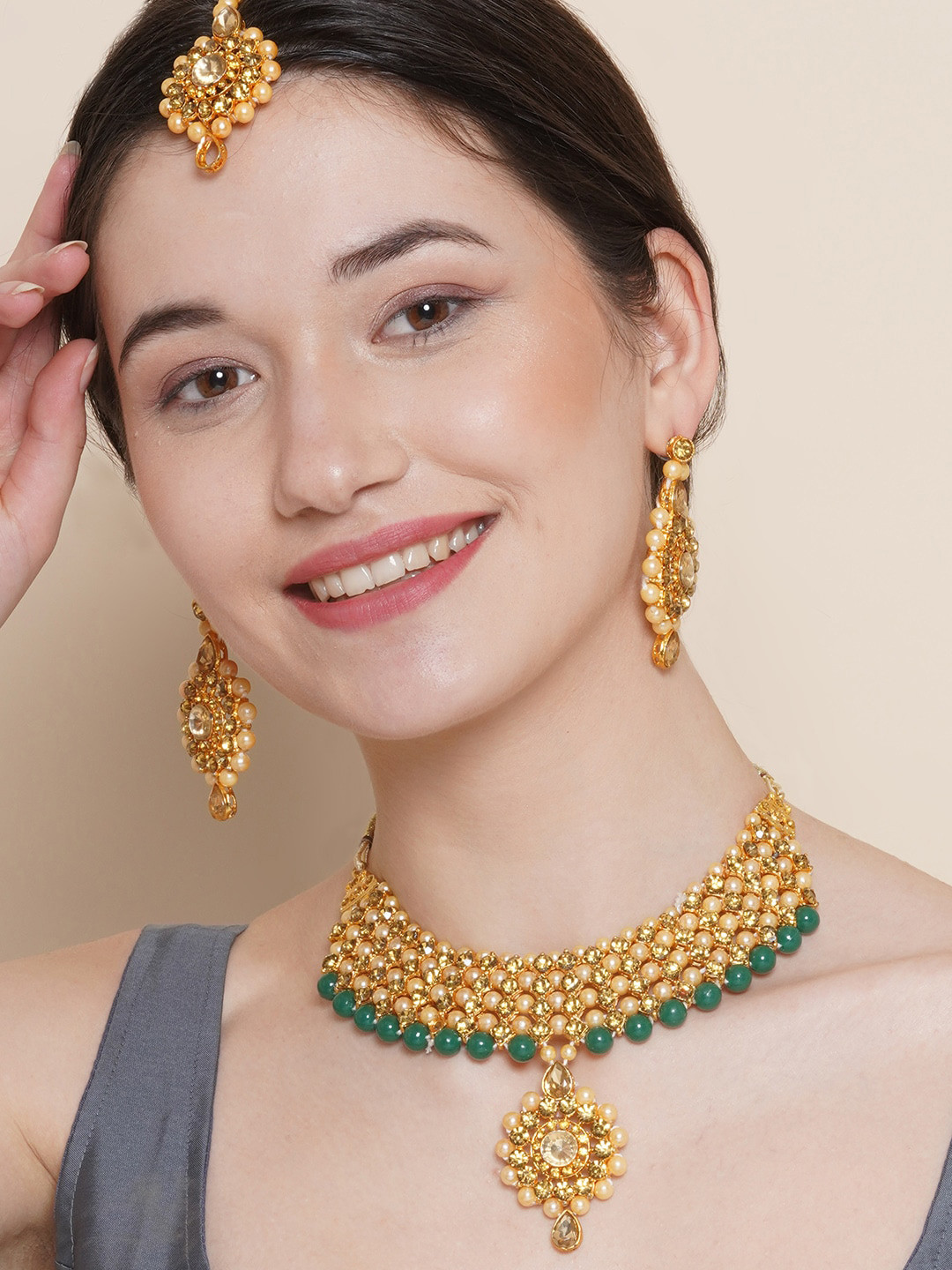 

Anouk Gold-Plated Stone-Studded & Beaded Jewellery Set