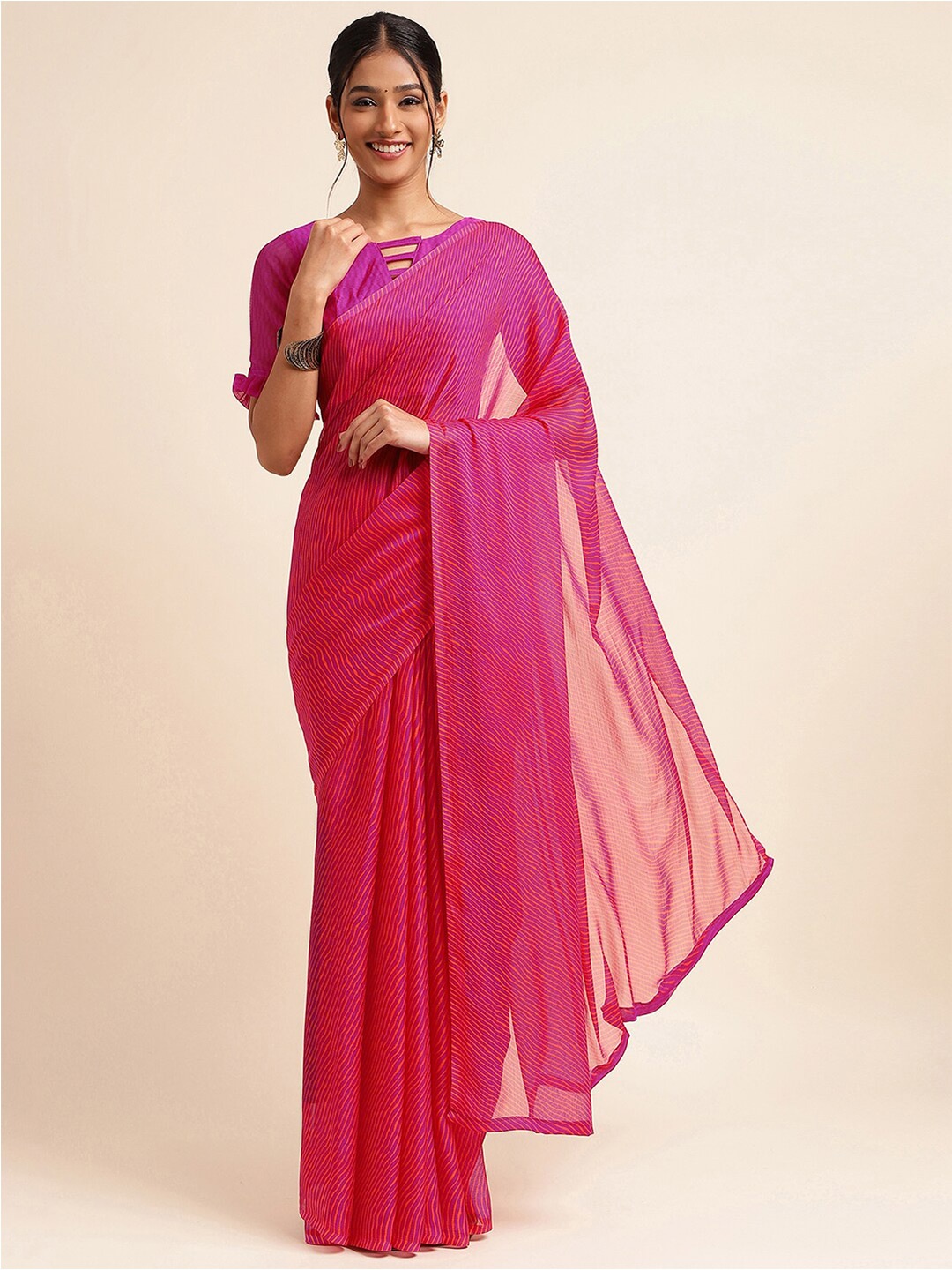 

Satrani Pink & Orange Leheriya Printed Saree