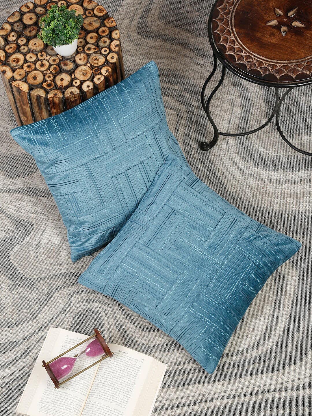 

Sangria Blue 2 Pieces Embroidered Velvet Cushion Covers
