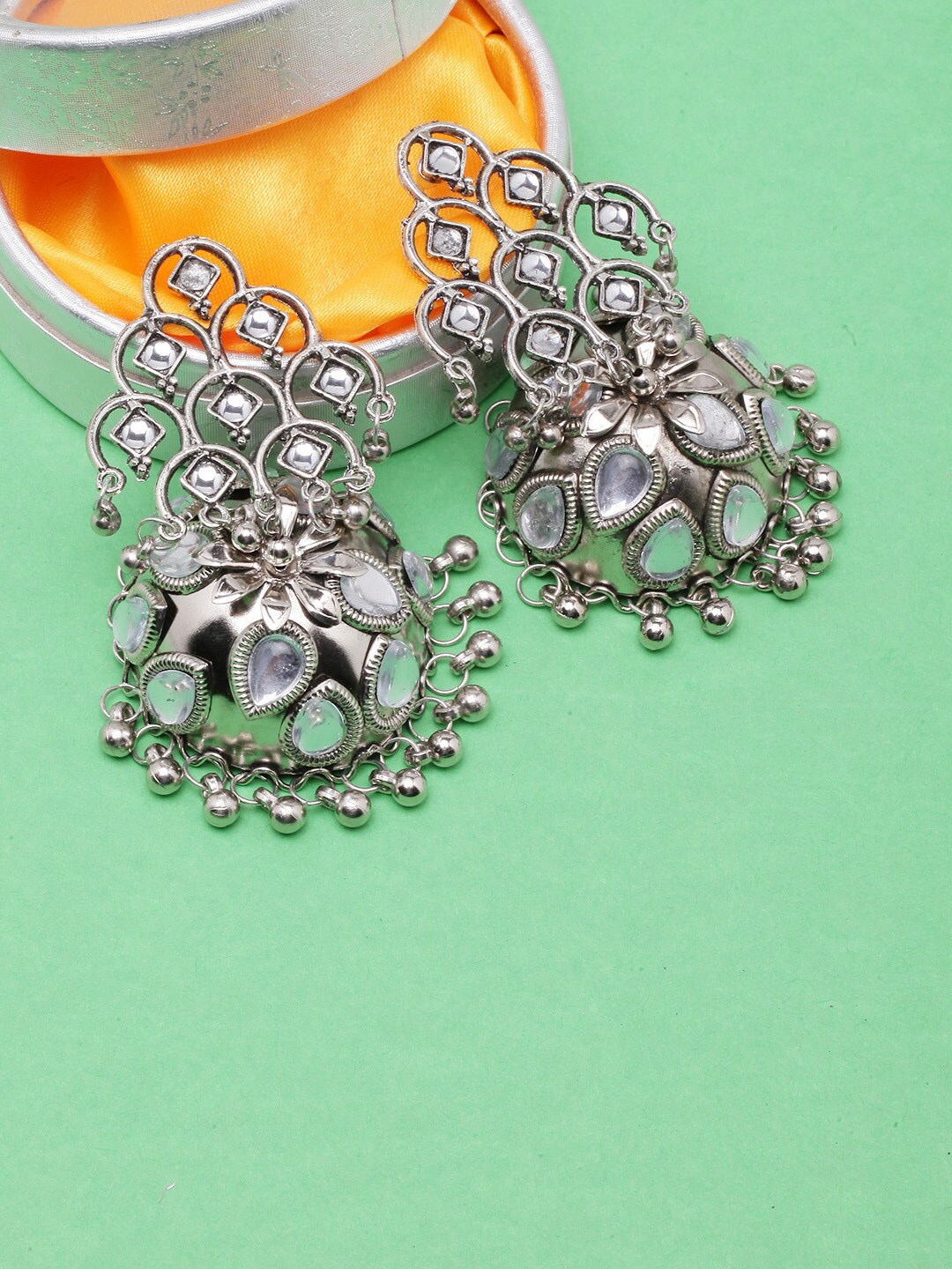 

Sangria Silver-Toned Kundan-Studded Jhumka