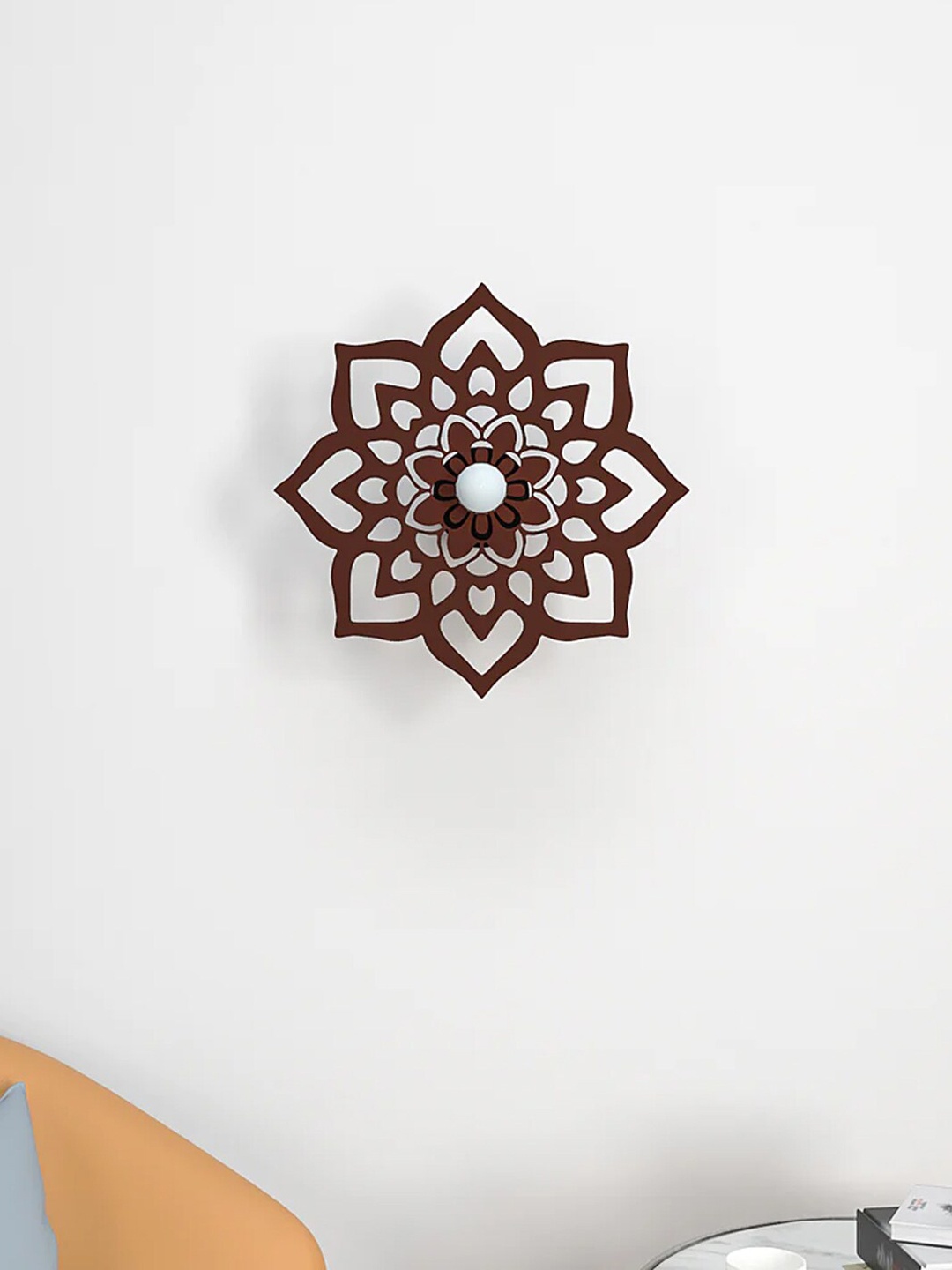

WALLMANTRA Brown Madala Art Textured Wall Mounted Shadow Lamp