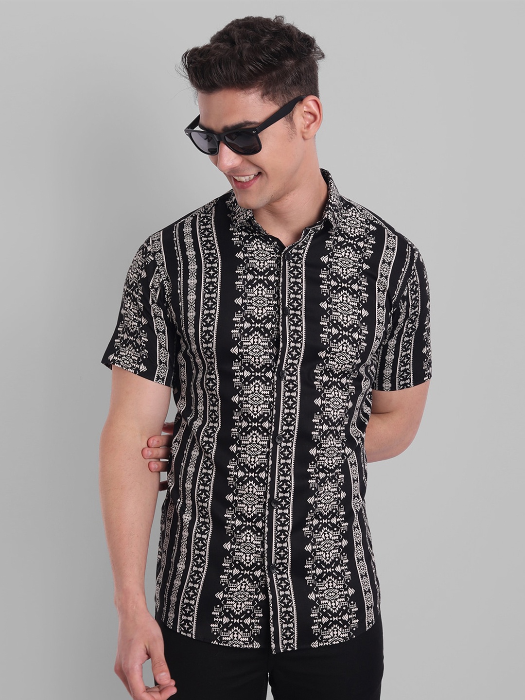 

Majestic Man Geometric Printed Smart Slim Fit Cotton Casual Shirt, Black