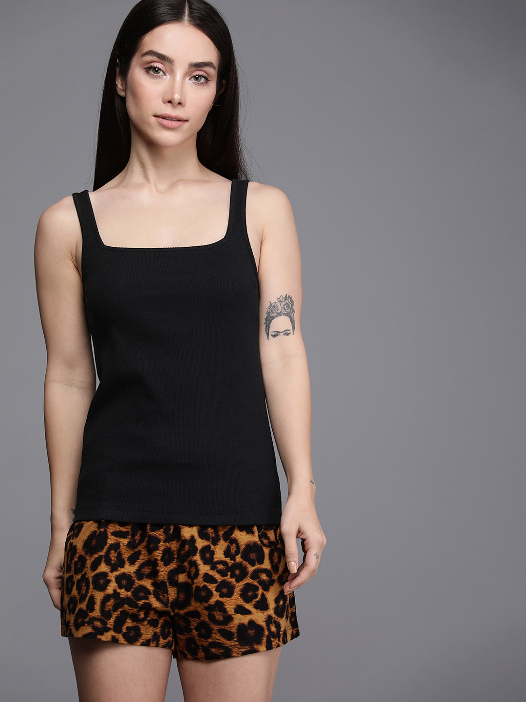 

NEXT Women Tank Top With Animal Printed Shorts, Black