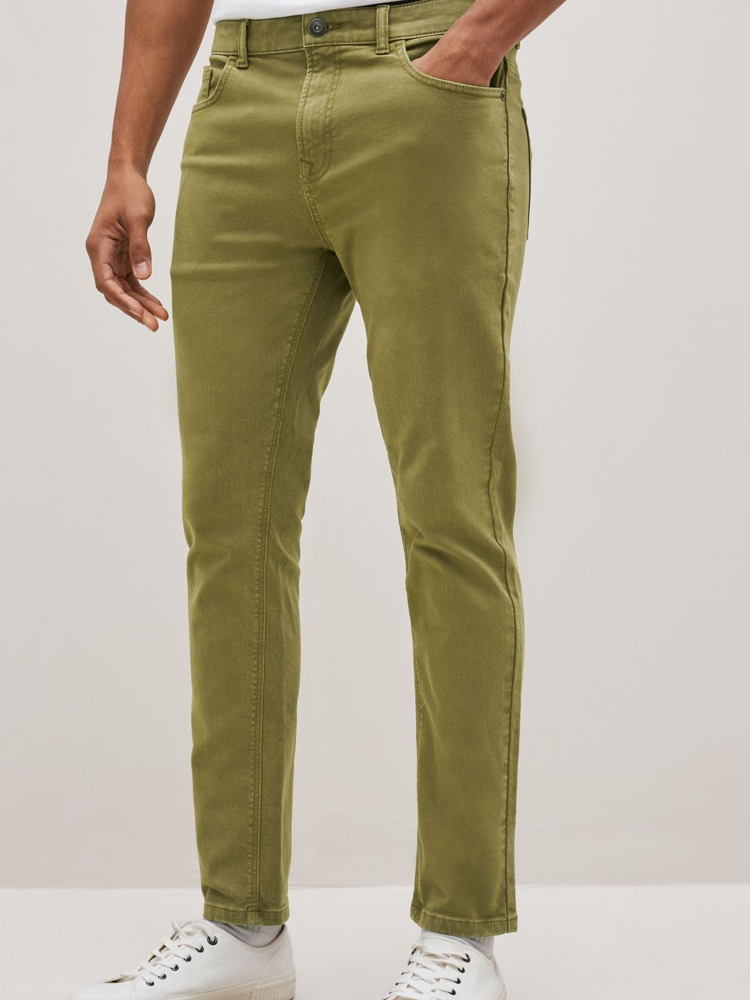 

NEXT Men Mid-Rise Slim Fit Stretchable Casual Jeans, Olive