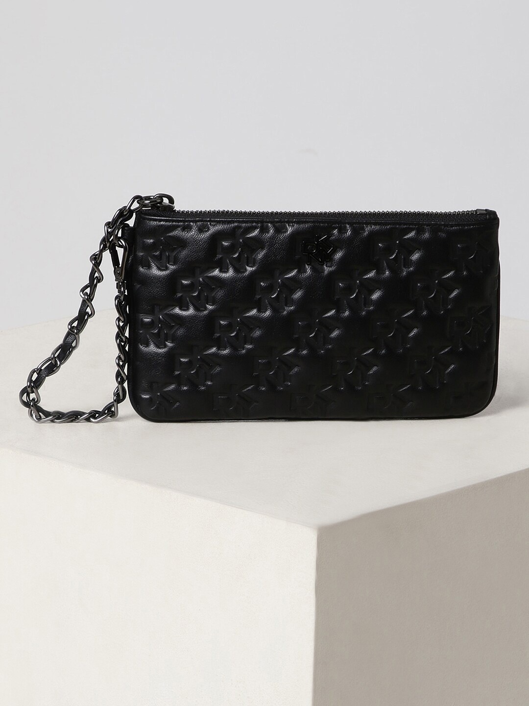 

DKNY Women Geometric Textured Leather Money Clip, Black