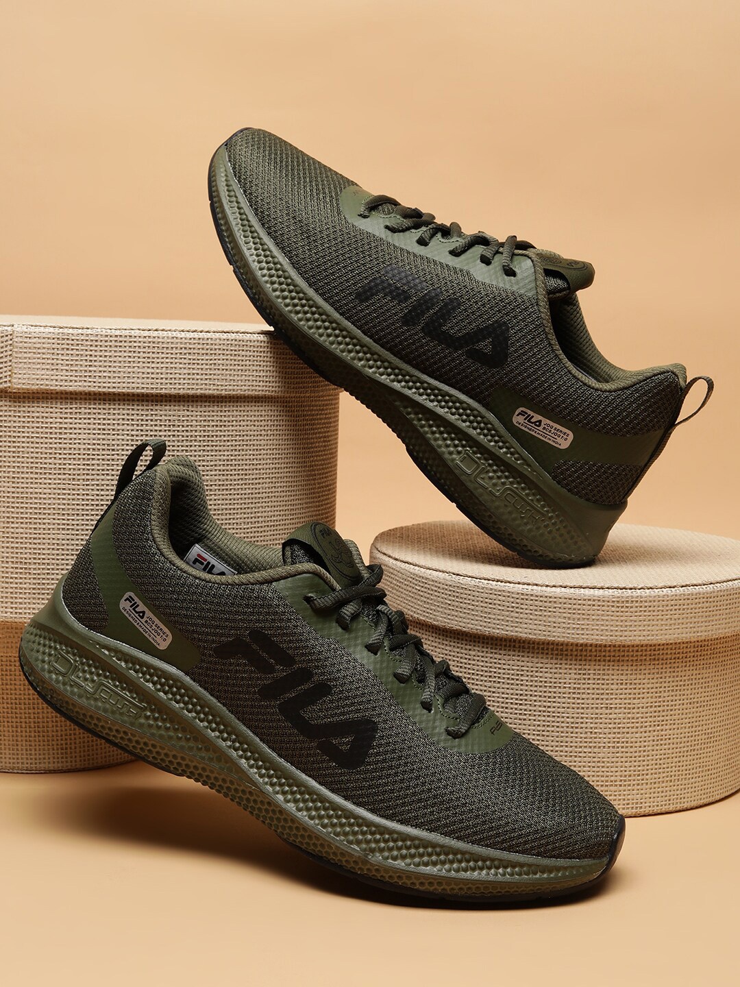 

FILA Men Soft Non-Marking Running Shoes, Olive