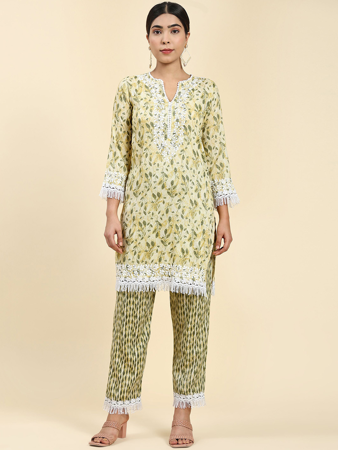 

HOUSE OF KARI Floral Printed Thread Work Chikankari Pure Cotton Kurta with Trousers, Cream